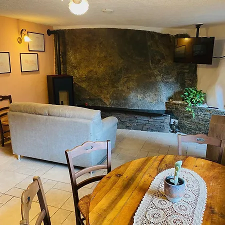 La Casa Di Tes Apartment *